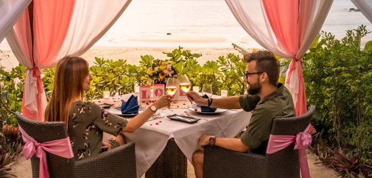 romantic-dinner-2