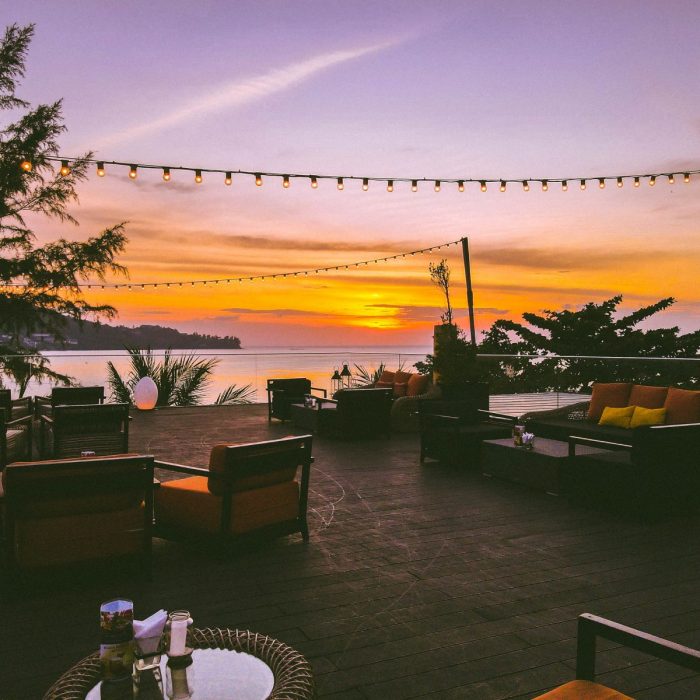 restaurants-and-bars